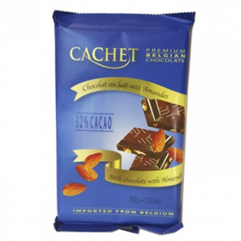 Шоколад Cachet молочний з мигдалем 32% 300г